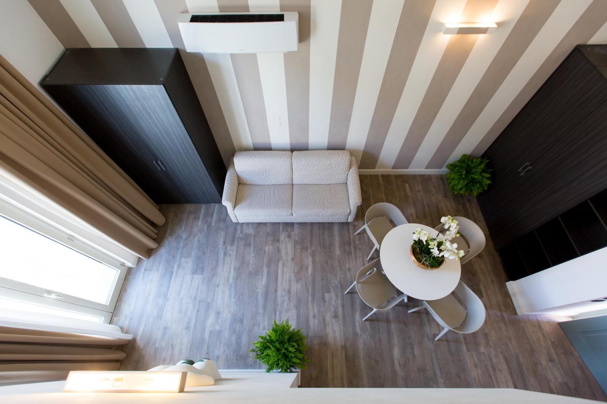 Hotel Al Campanile - Luxury Suites & Apartments بافينو المظهر الخارجي الصورة